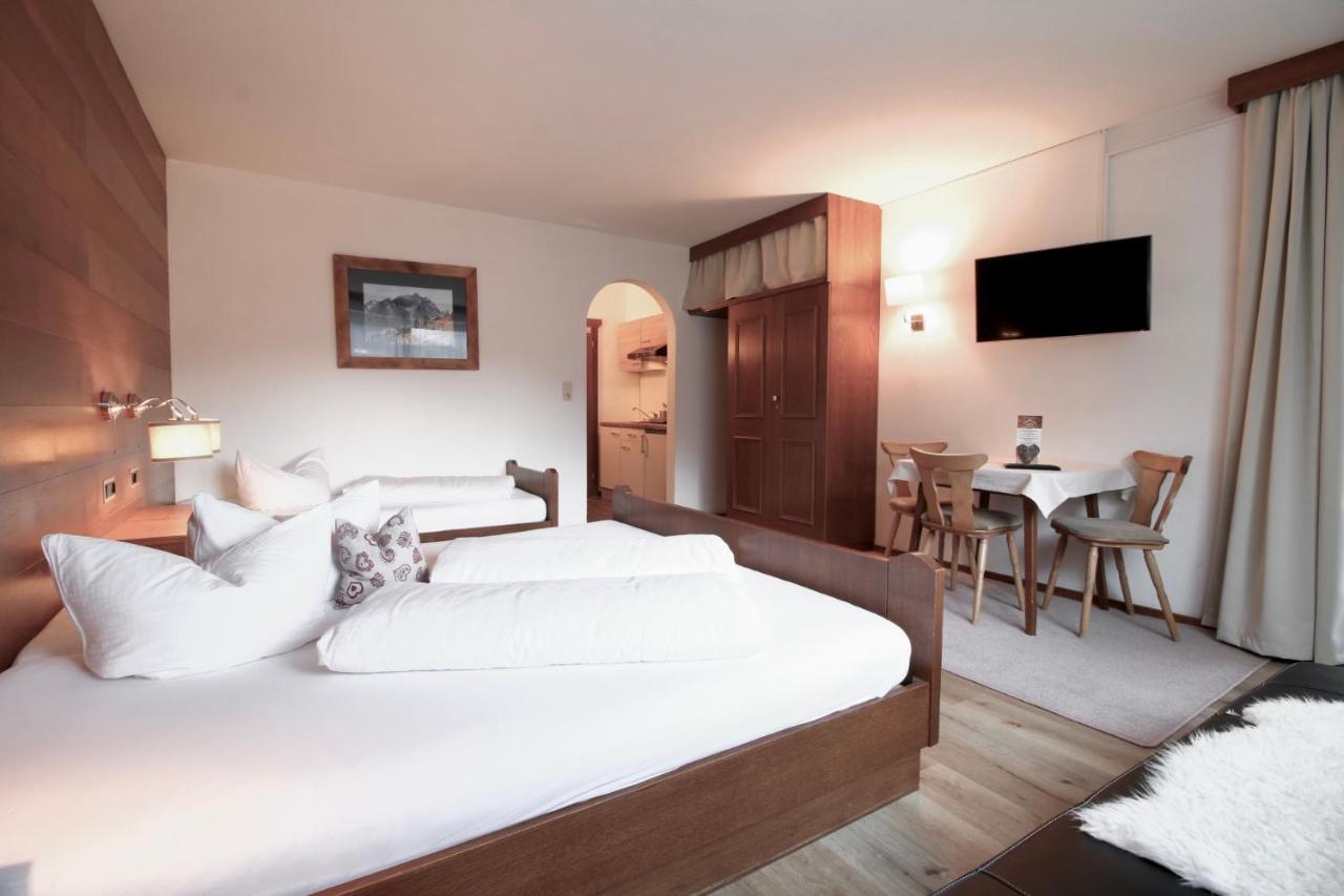 Alpenhaus Monte Hotel Neustift im Stubaital Phòng bức ảnh